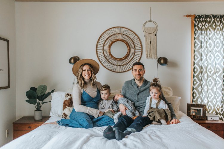 6ABCDCF5-82F4-4000-A1B5-D11F3B7F6CDD